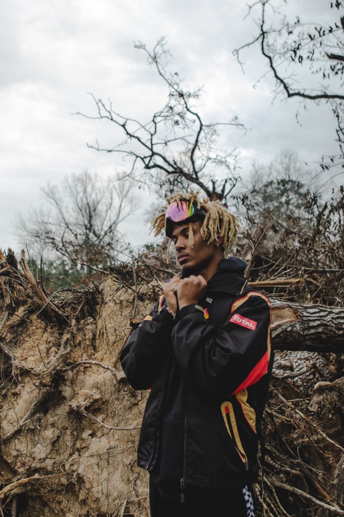 This image has an empty alt attribute; its file name is 132a2277-1.jpg